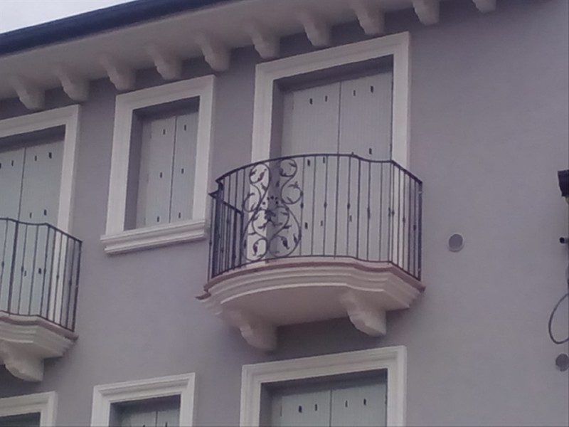 Parapetti e balconi